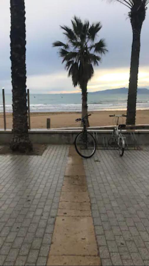 Apartamento Centrico Y Con Piscina A 5 Min. Playa Salou Esterno foto